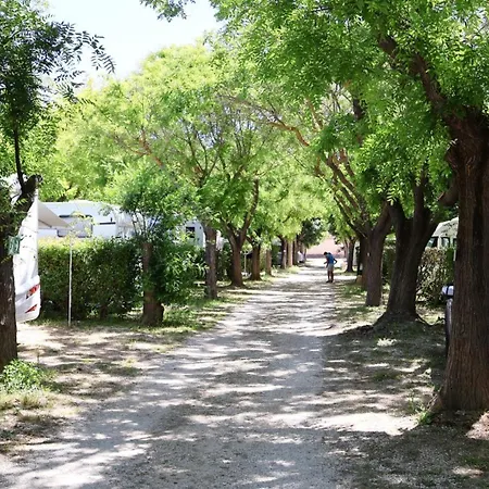 Tikayan Beau Sejour Ξενοδοχείο