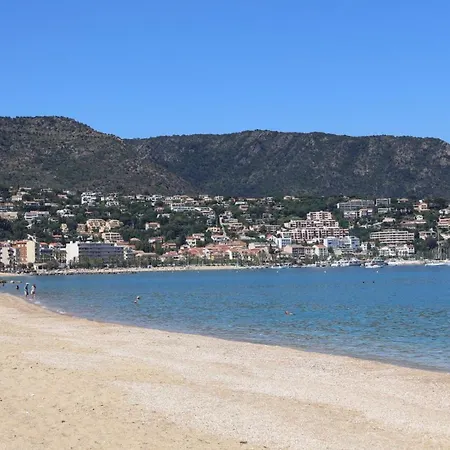 Tikayan Beau Sejour Ξενοδοχείο Le Lavandou